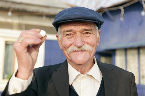 הסבא של גד הוא הפרזנטור של המותג